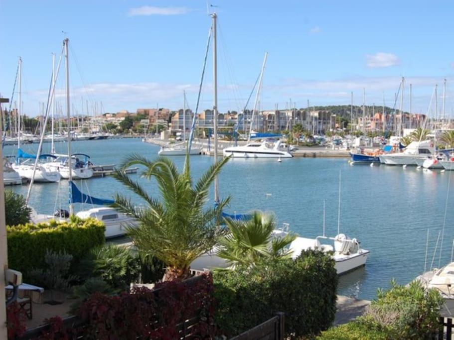 L'Escapade : Charmant T2 -Parking Gratuit, Piscine, Wifi, Clim Gruissan Exterior photo